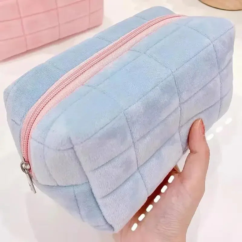 Large Women Zipper Makeup Organizer Handbag Solid Fur Cosmetic Storage Bag Stationery Pencil Case Travel Make Up Toiletry Punch